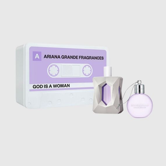 Ariana_Grande_Eau_de_Parfum_Spray_30Ml_Set.jpg